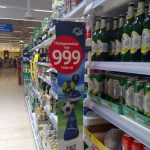 Belógatós árjelző tábla